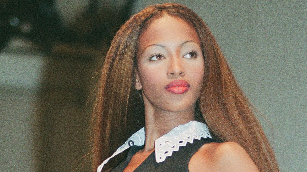 Naomi Campbell head and shoulders pose, London Fashion Week 1992