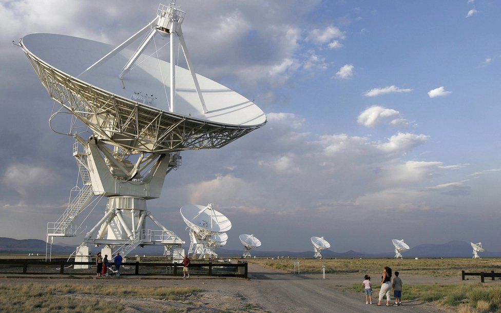 Tourists at the Very Large Array